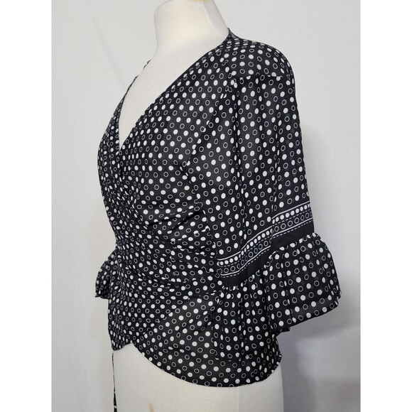 WOMENS MAX STUDIO BLACK/WHITE DOTTED WRAP STYLE BLOUSE SIZE SMALL NWT - Picture 3 of 5